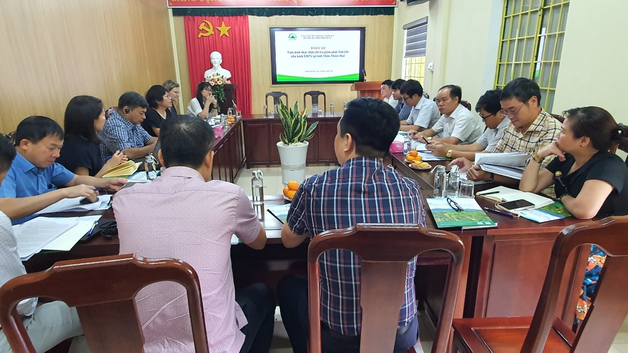 Đoàn công tác của Ngân hàng Thế giới (WB), Cục Lâm nghiệp, Quỹ Bảo vệ và Phát triển rừng Việt Nam đánh giá giữa kỳ tiến độ triển khai thực hiện ERPA tại tỉnh Thừa Thiên Huế